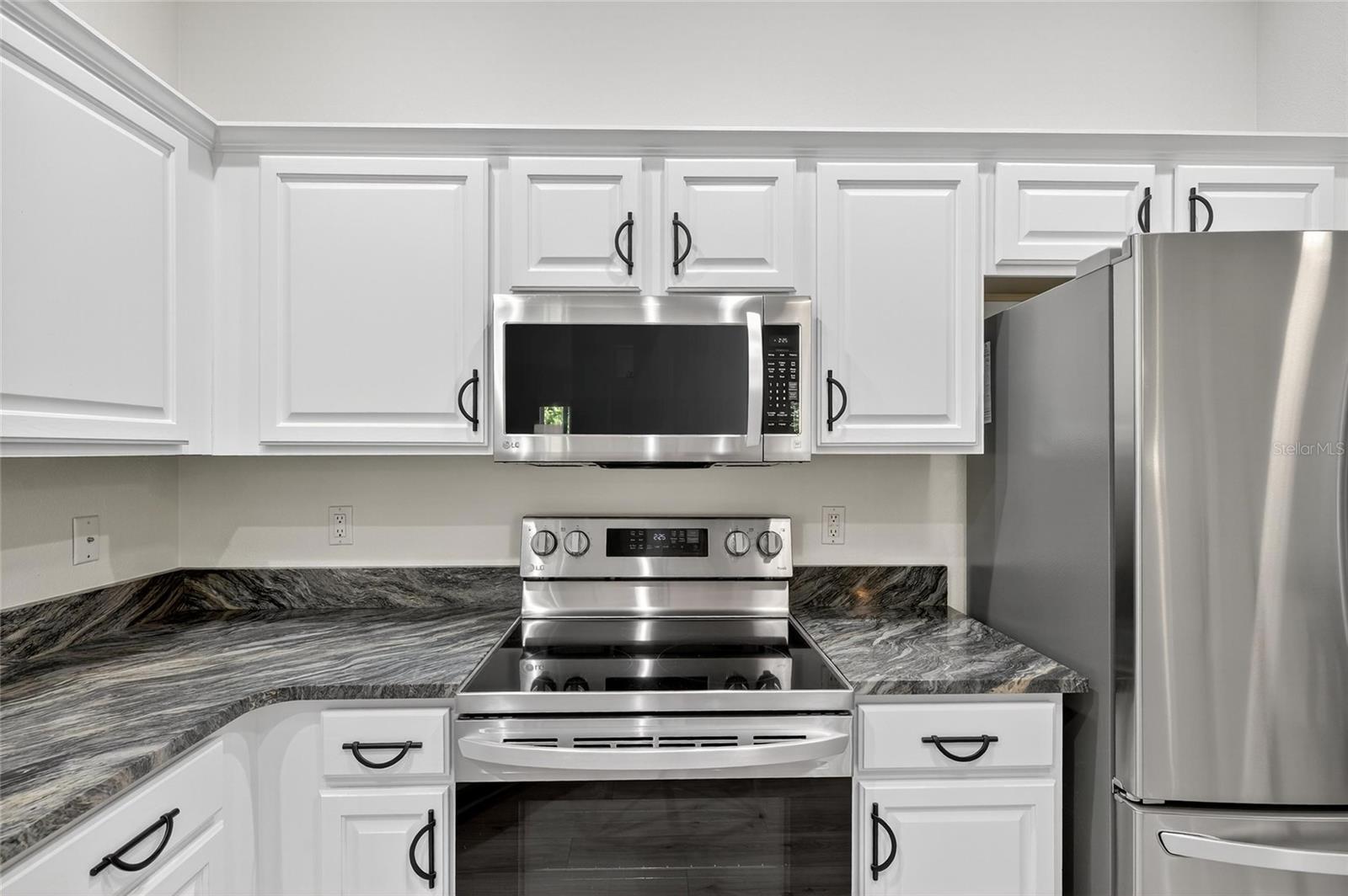 CORINTH CONDO - Residential