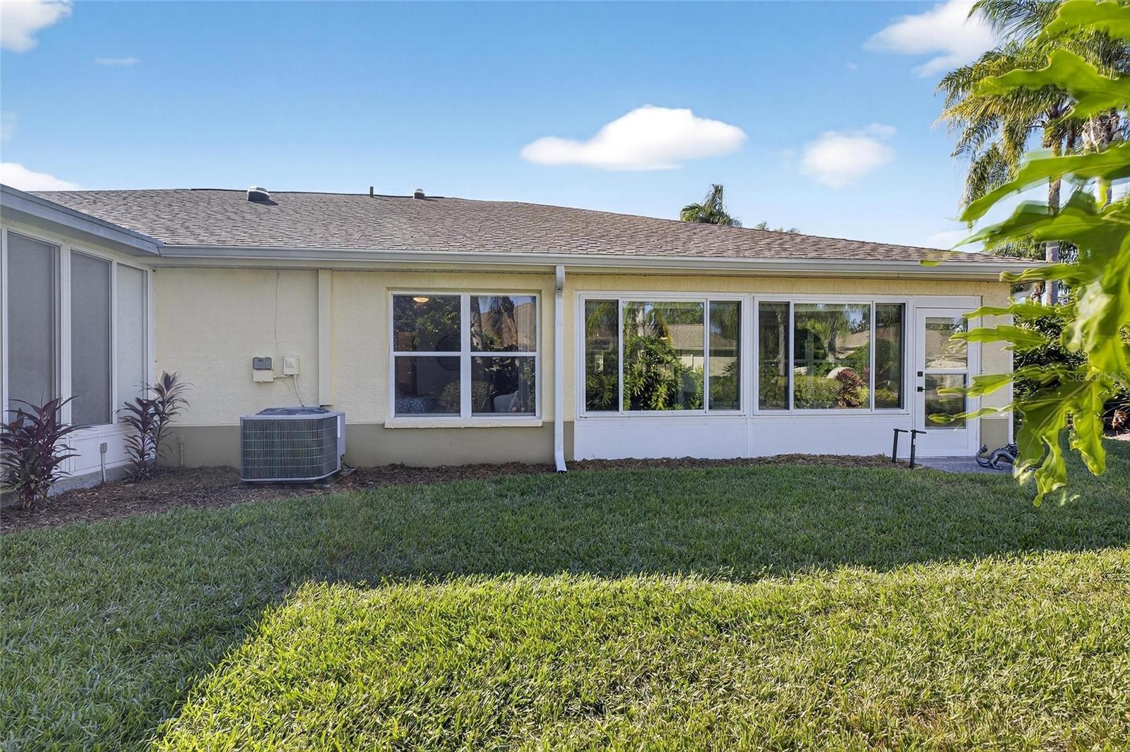 CORINTH CONDO - Residential