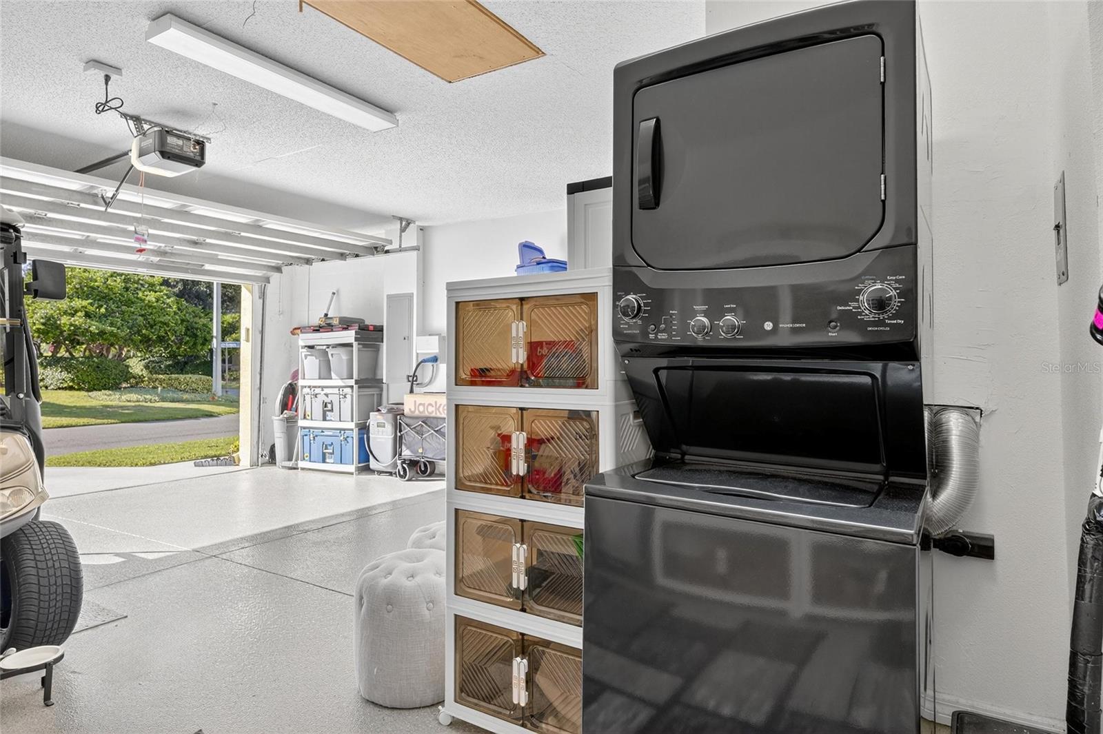 CORINTH CONDO - Residential