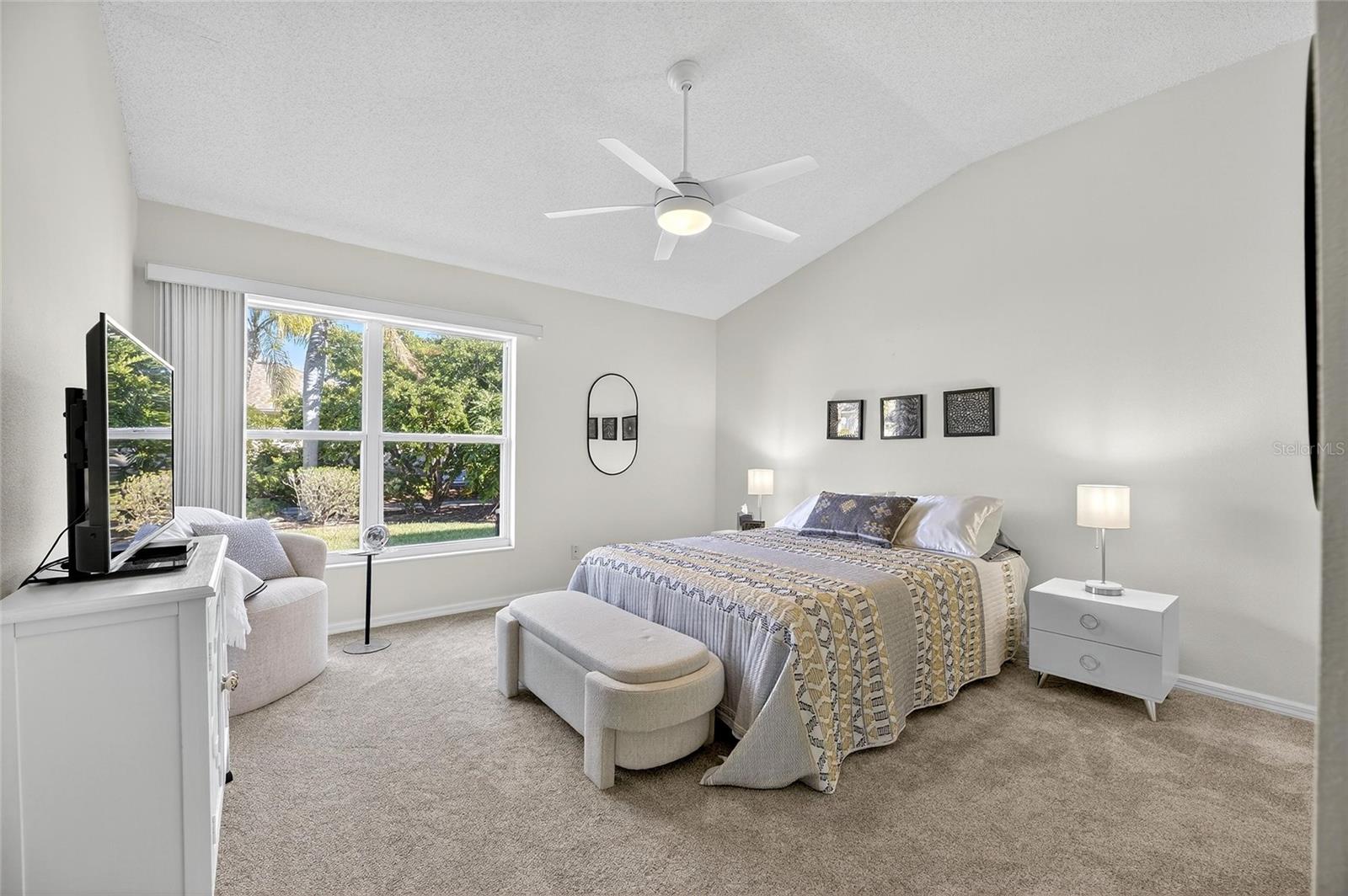 CORINTH CONDO - Residential