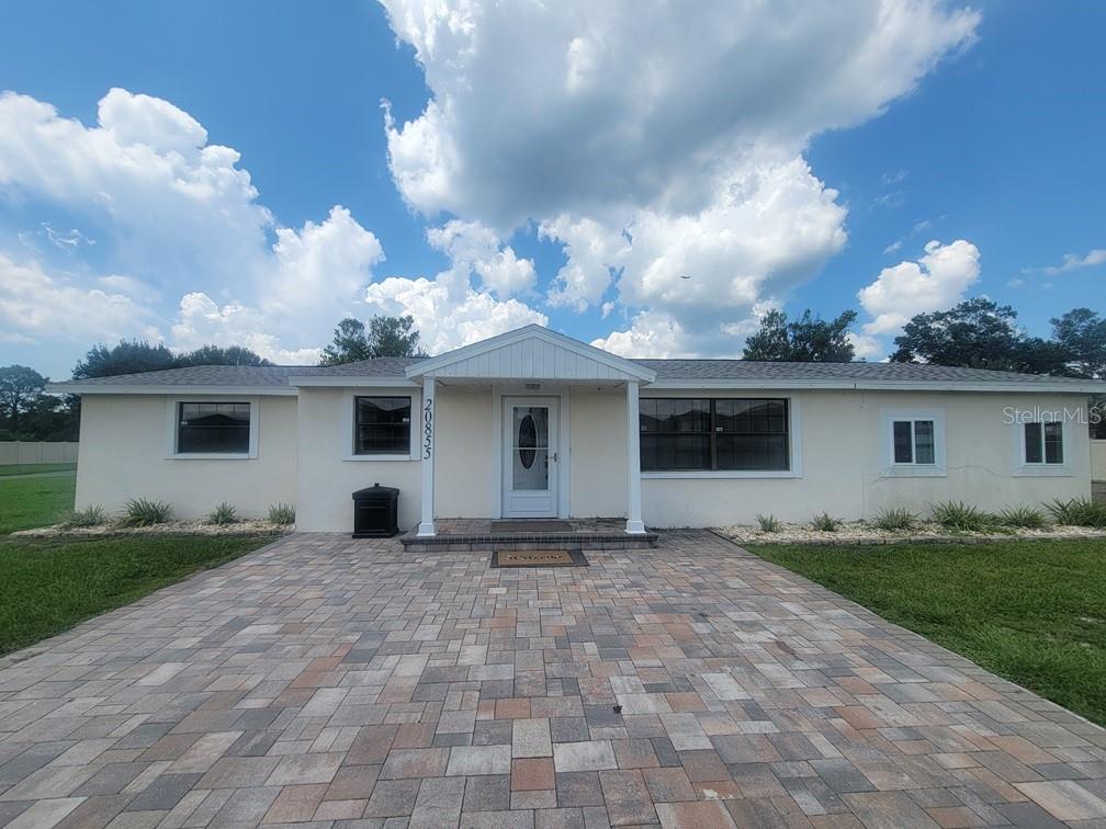 Spacious 3-Bedroom Pool Home with Lake Views – Utilities Included!
?? Water | ?? Wi-Fi | ?? Lawn Care | ?? Pool Service – ALL INCLUDED in Rent!
Don’t miss out on this unique rental opportunity! Nestled on a beautiful oversized lot, this 3-bedroom, 2-bath home offers space, comfort, and stunning views of the lake — plus a bonus room that's perfect for a home office or flex space.
Step inside to an open-concept living area that flows into the updated kitchen, featuring sleek dark granite countertops, stainless steel appliances, a pass-through bar, and ample cabinet space. Enjoy scenic views of the pool, yard, and serene lake right from your kitchen window!
The home offers a split floor plan for added privacy:
One side includes a bedroom and the bonus office/flex room.
The other side includes two bedrooms and a spacious full bath.
The primary suite is generously sized with dual closets, and the interior has been freshly painted throughout.
Off the kitchen, you’ll find a second full bathroom and a separate laundry room, complete with washer and dryer for tenant use.
Outdoor living is just as impressive – a large screened-in lanai houses a sparkling, maintenance-free pool and a cozy patio area with outdoor furniture. The lush green yard overlooks the tranquil lake, offering the perfect space for entertaining or relaxing.
Please Note: Camper is excluded from the rental and is rented separately. Attic, shed, canoe, and camper are not included in the lease.
Bonus: You’ll love the space and views – without the hassle! Lawn and pool maintenance are fully taken care of.
**Lease will end 5/31/26**