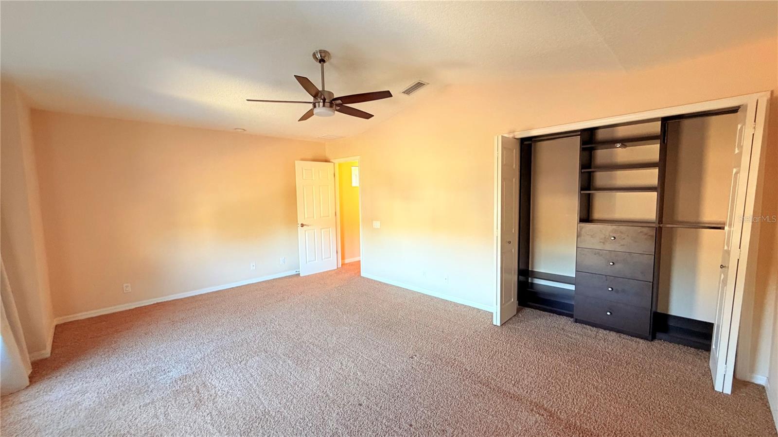 PALMBROOKE TWNHMS - Residential Lease