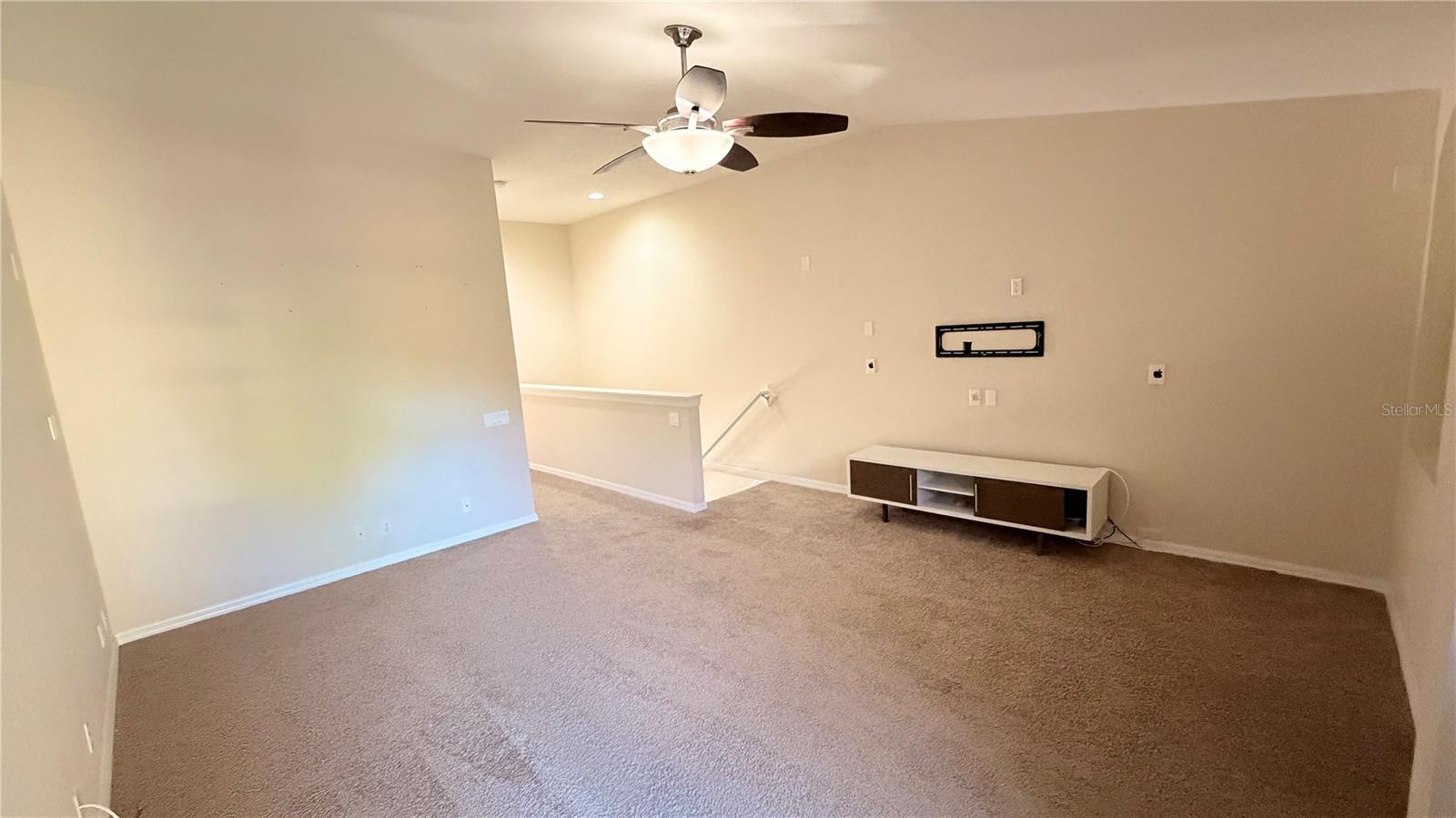 PALMBROOKE TWNHMS - Residential Lease