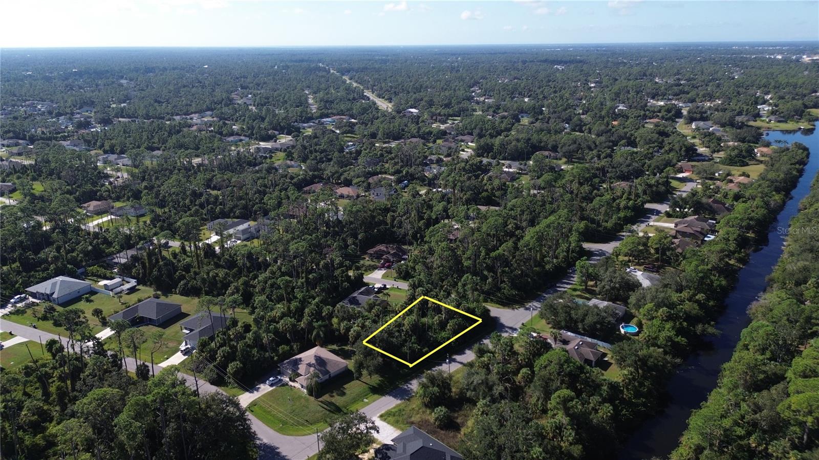 PORT CHARLOTTE SUB 19 - Land