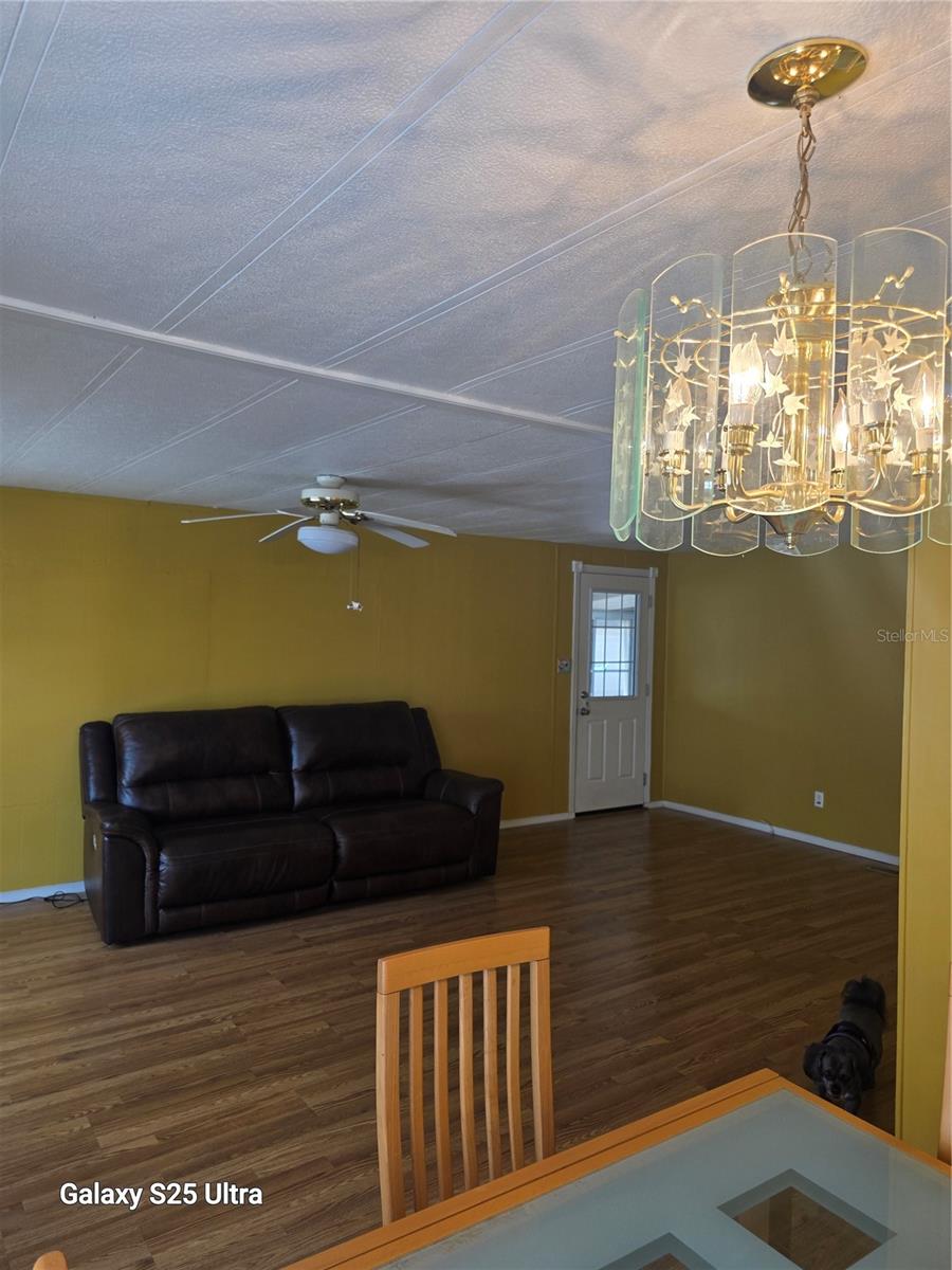LEISURE WORLD PARK - Residential