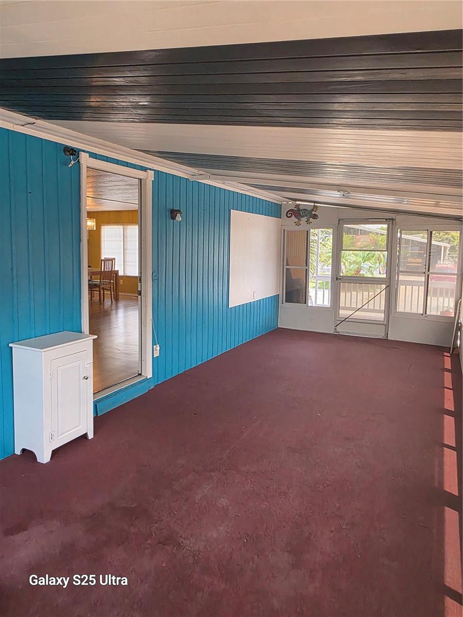 LEISURE WORLD PARK - Residential