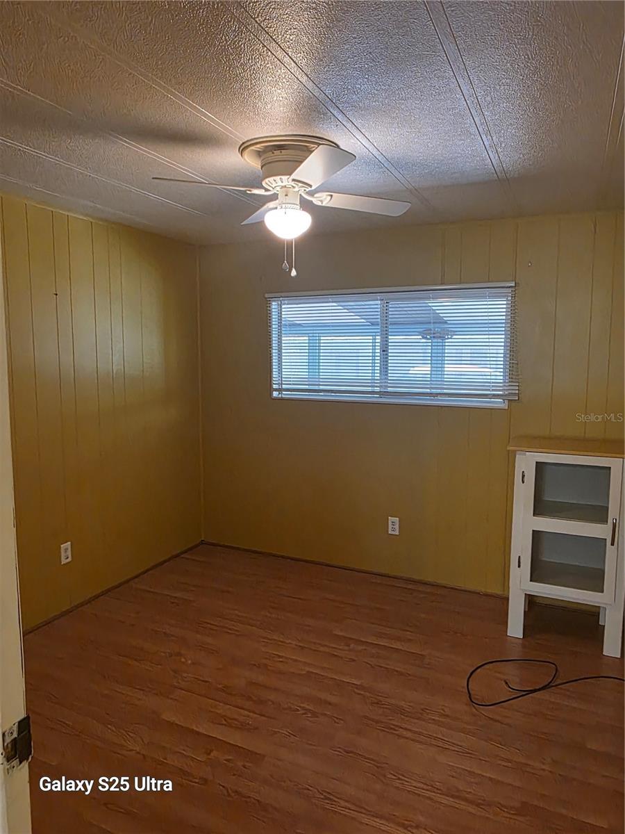 LEISURE WORLD PARK - Residential