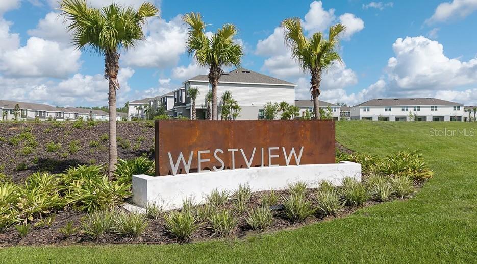 THE TOWNHOMES AT WESTVIEW - Residential