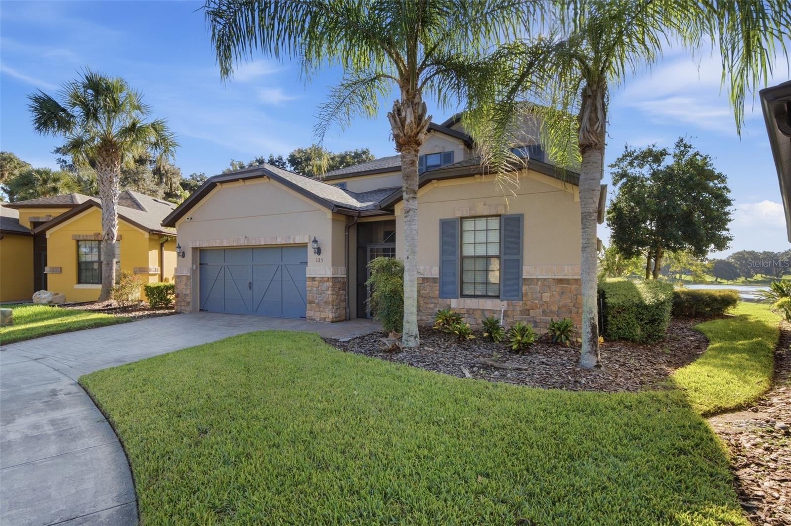 125 LA CRESTA COURT