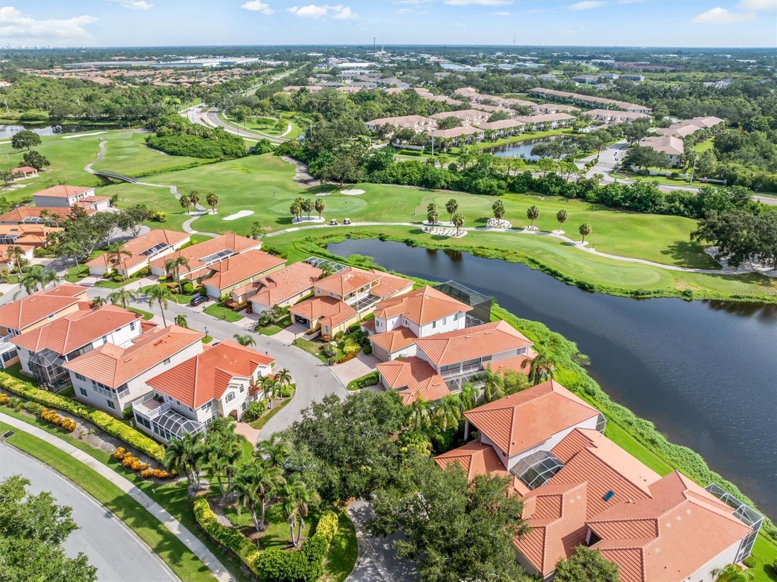 PRESTANCIA - Residential