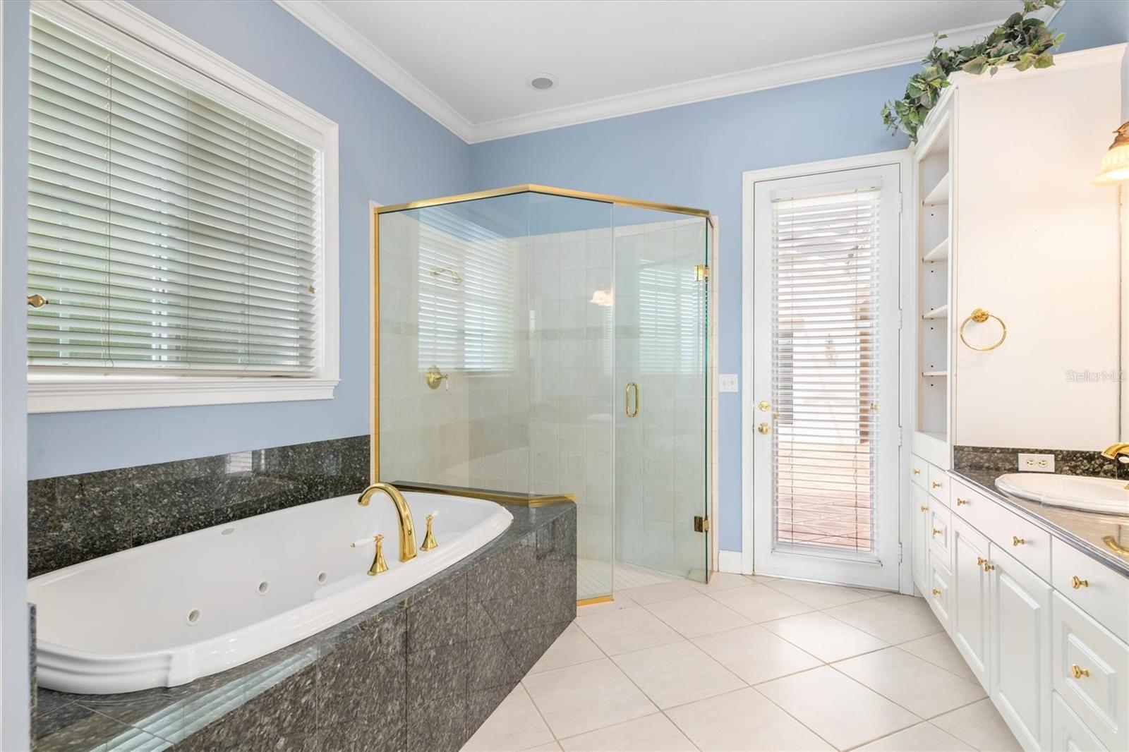 PRESTANCIA - Residential