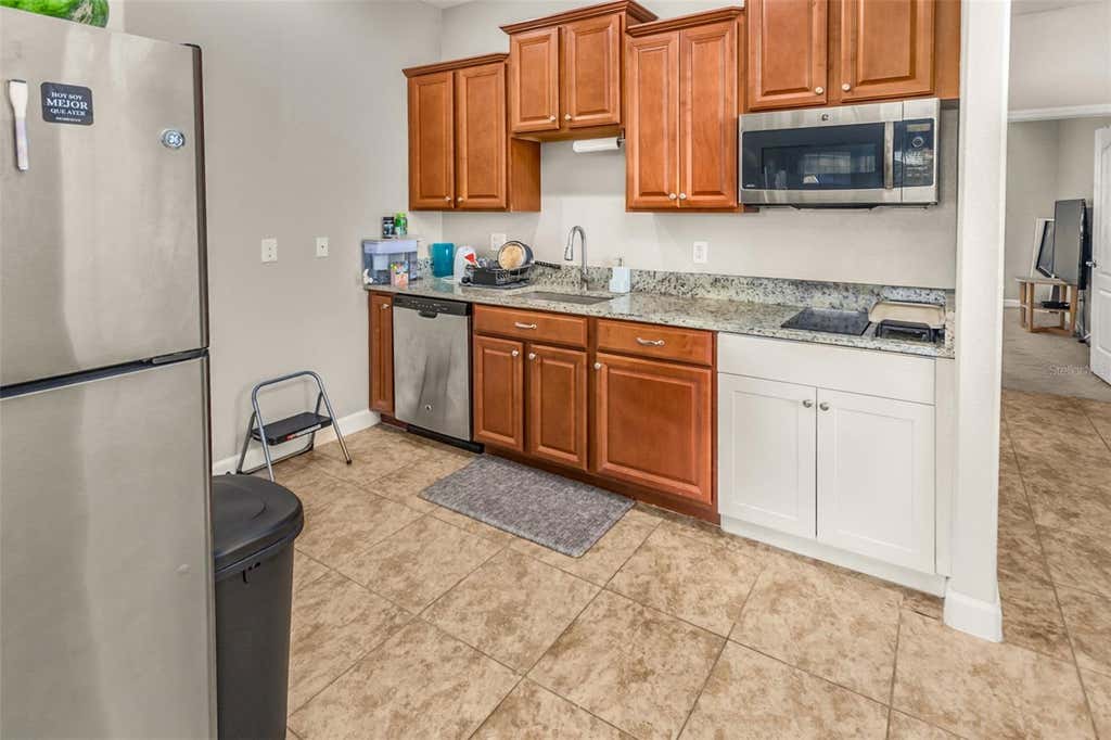 Photo of 1806 Thetford Circle #B, Orlando, FL 32824 (MLS # S5156167)