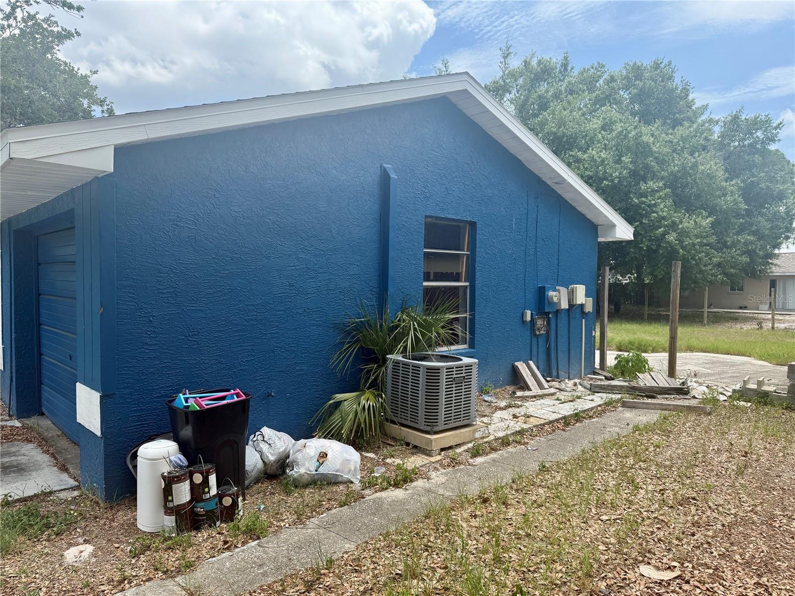 10320 COUNTY LAKE DRIVE