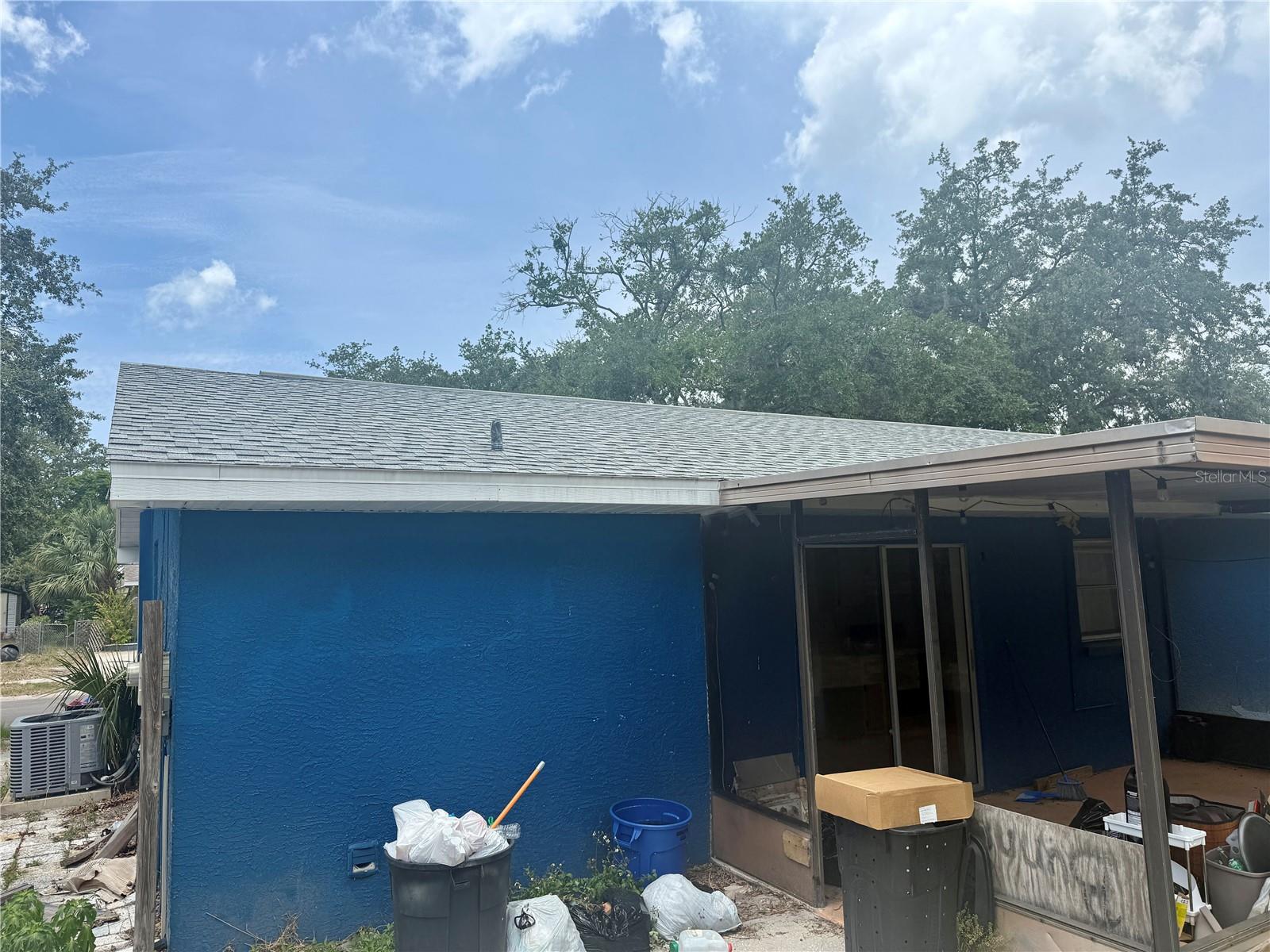10320 COUNTY LAKE DRIVE