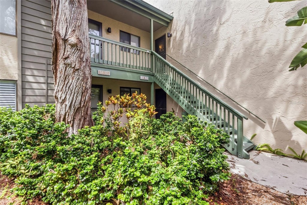 Photo of 1601 Bayhouse Point Drive #204, Sarasota, FL 34231 (MLS # A4706475)
