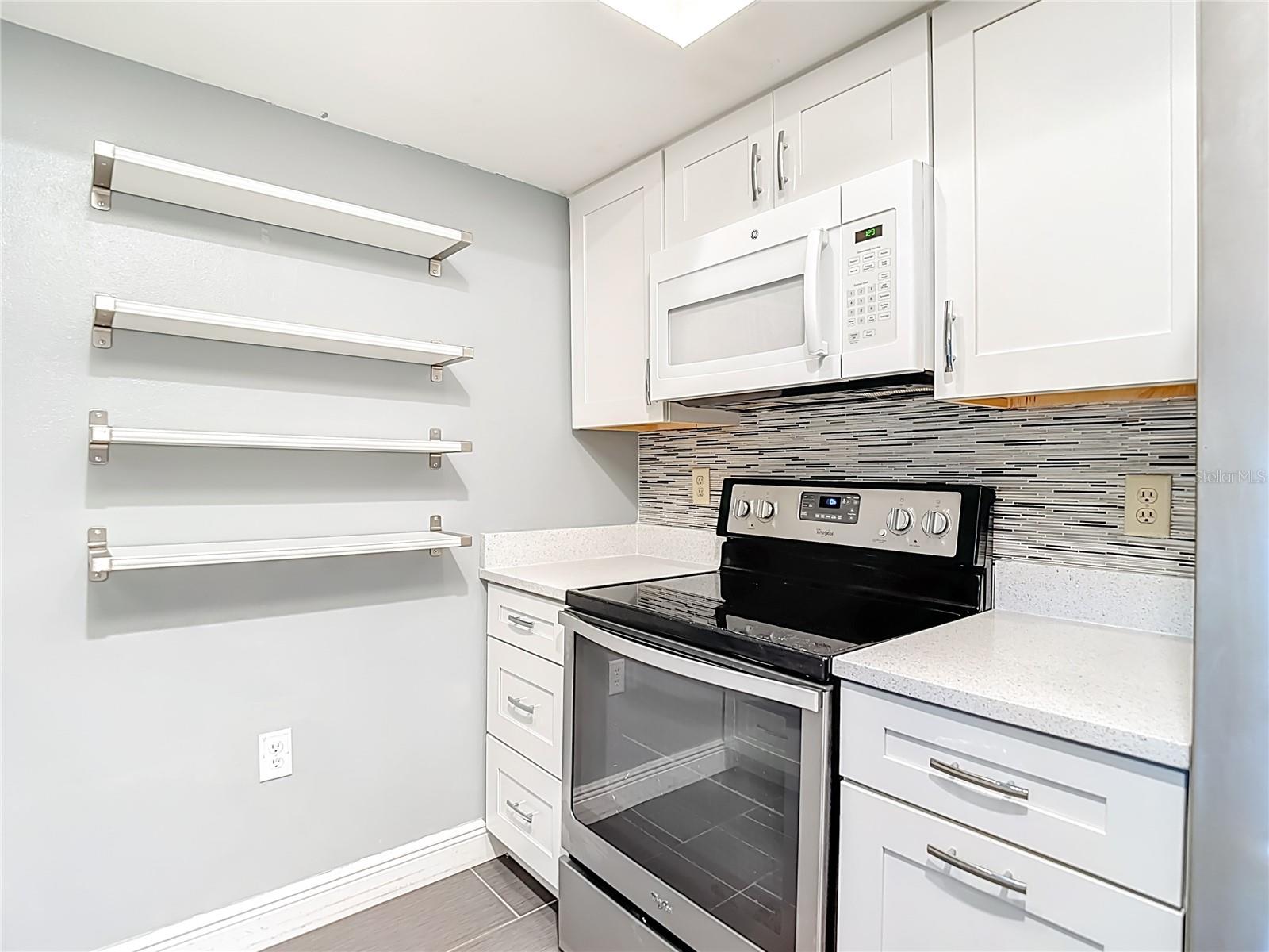 INVERNESS CONDO - Residential