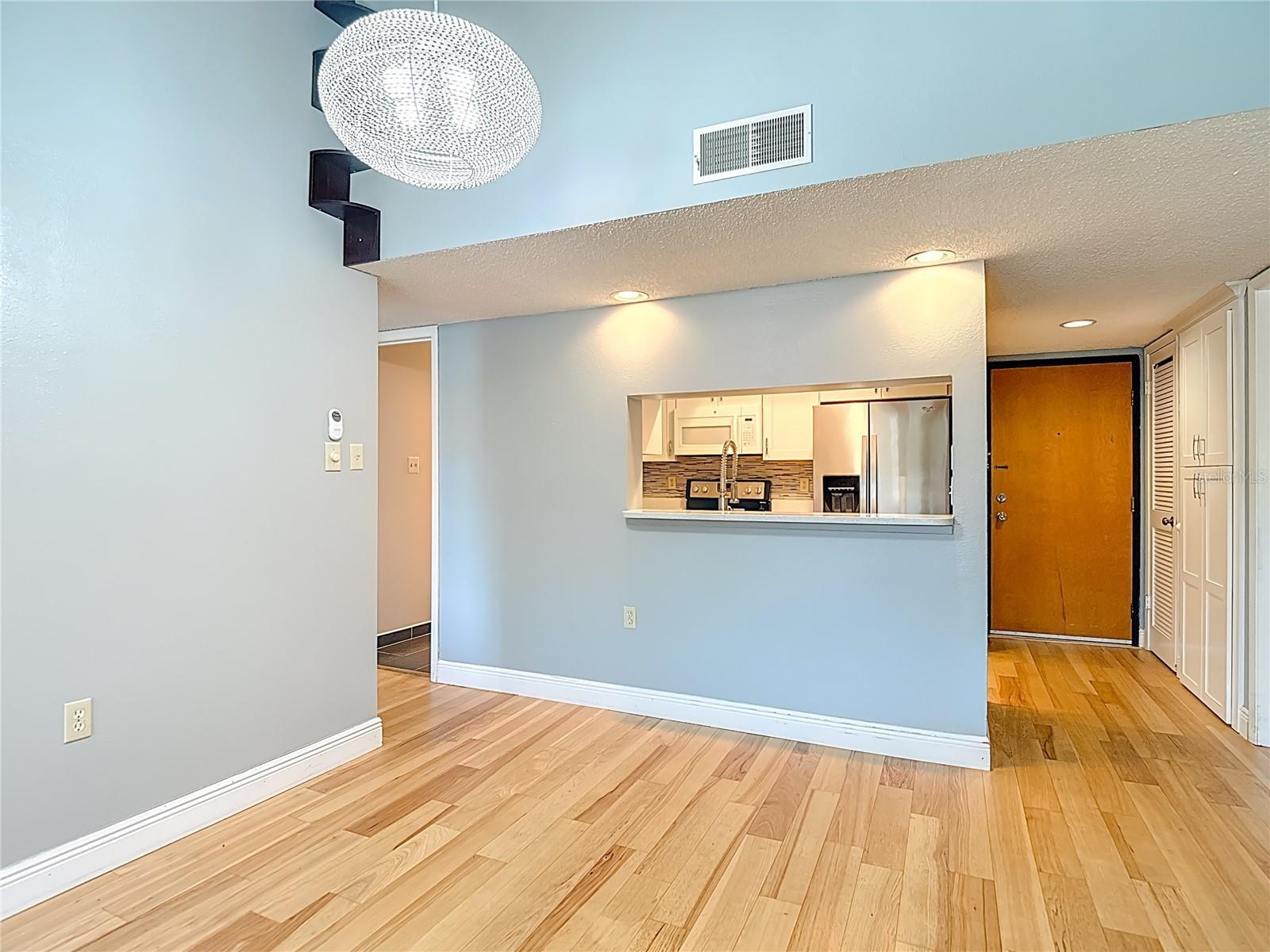 INVERNESS CONDO - Residential