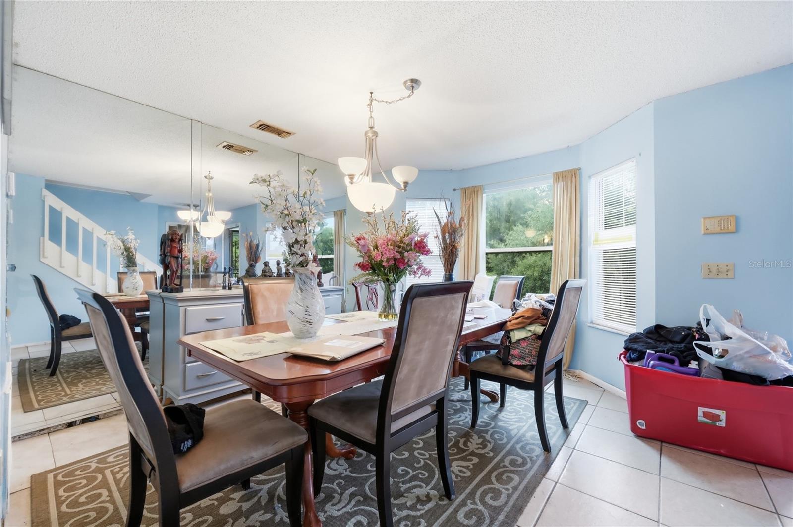 6923 COLONY OAKS LANE