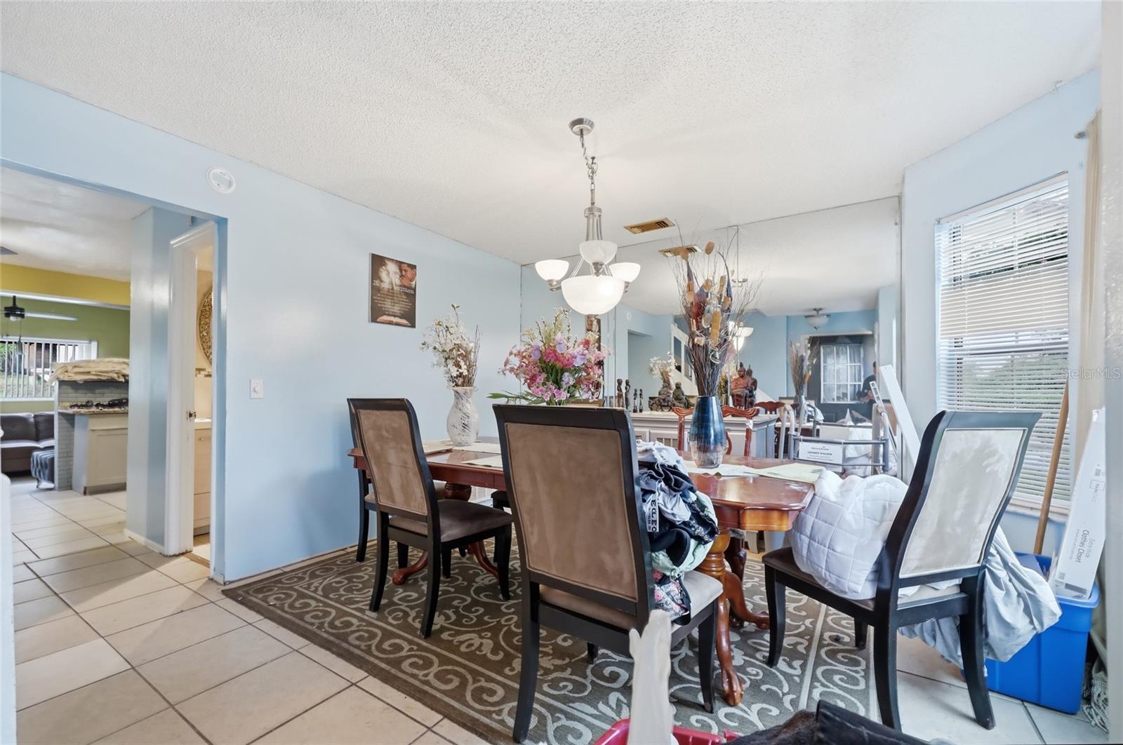 6923 COLONY OAKS LANE