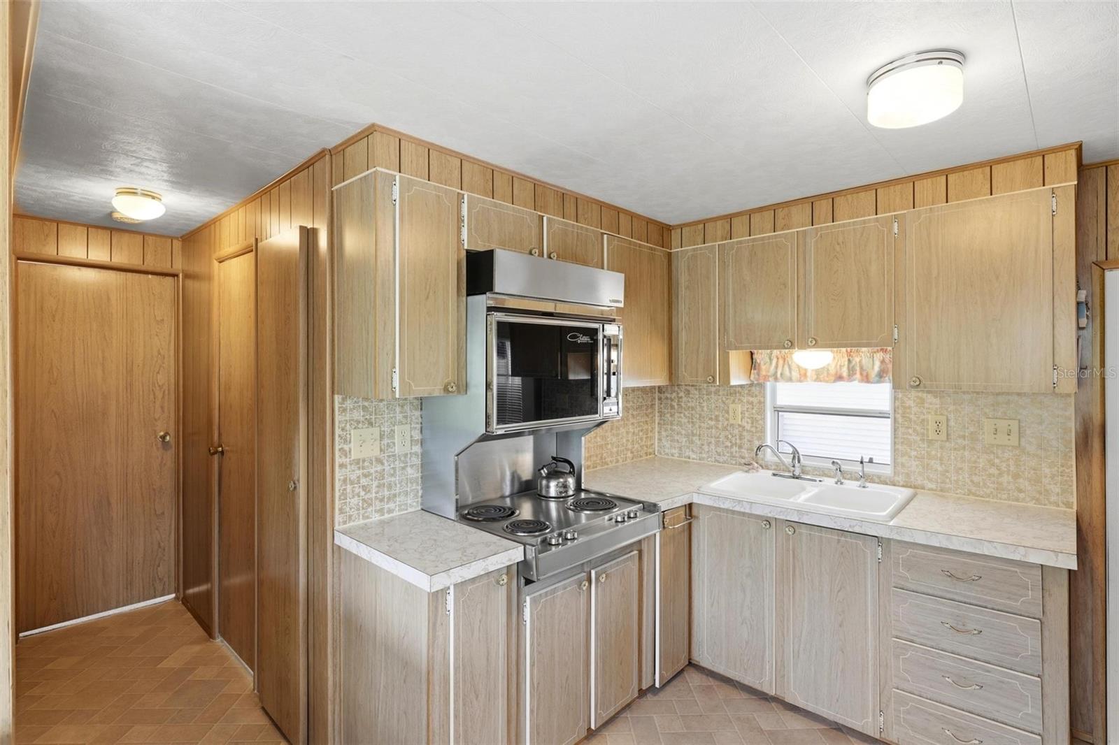 PARKHILL ESTATES - Residential