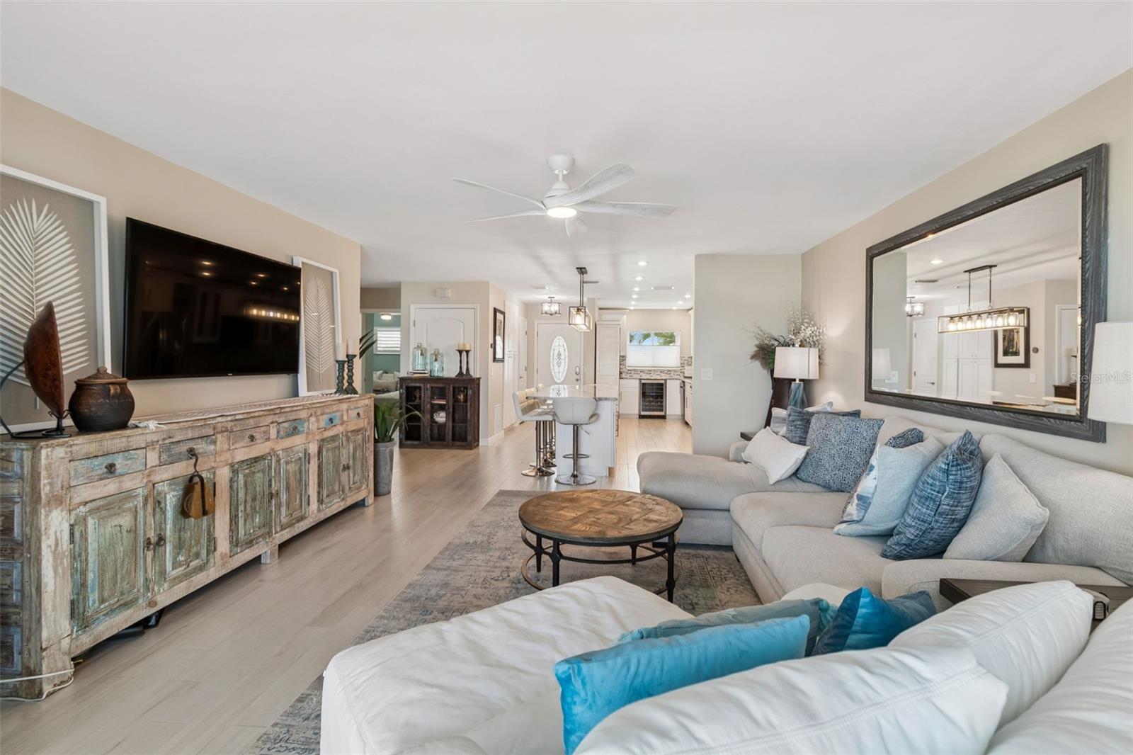 SEA ISLAND NORTH 3 CONDO - Residential