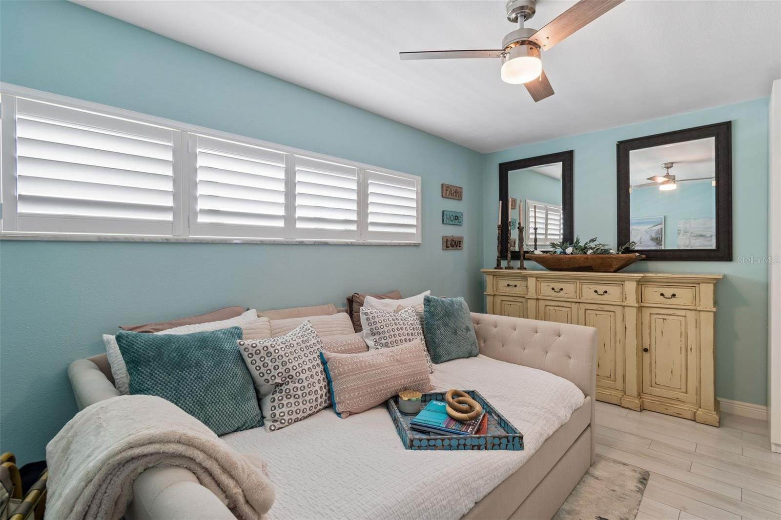 SEA ISLAND NORTH 3 CONDO - Residential