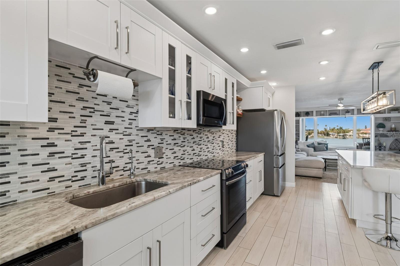 SEA ISLAND NORTH 3 CONDO - Residential