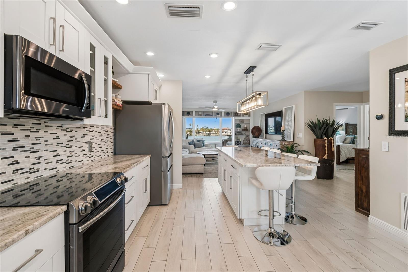 SEA ISLAND NORTH 3 CONDO - Residential