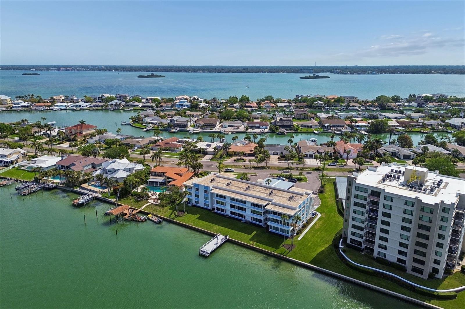 SEA ISLAND NORTH 3 CONDO - Residential