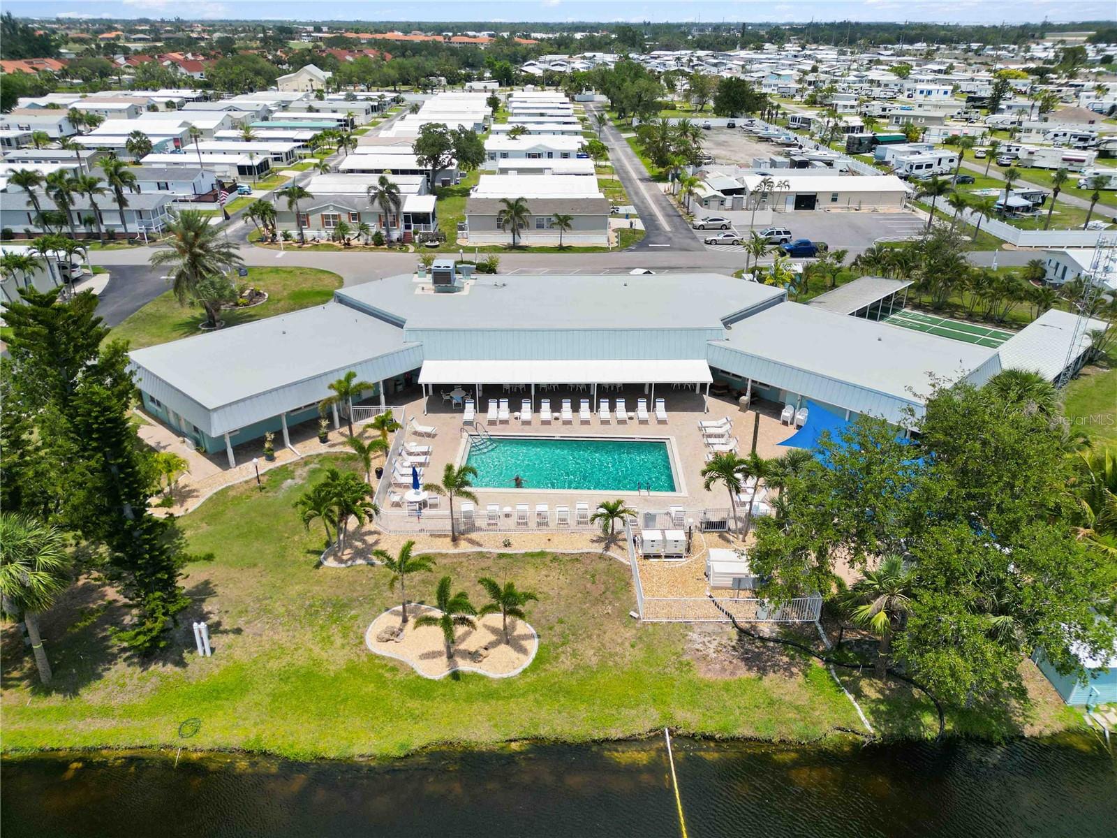 EAGLE POINT MHP - Residential