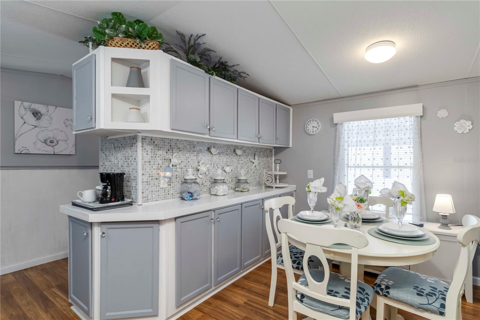 EAGLE POINT MHP - Residential