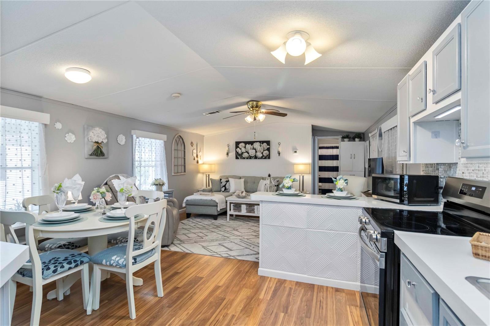 EAGLE POINT MHP - Residential