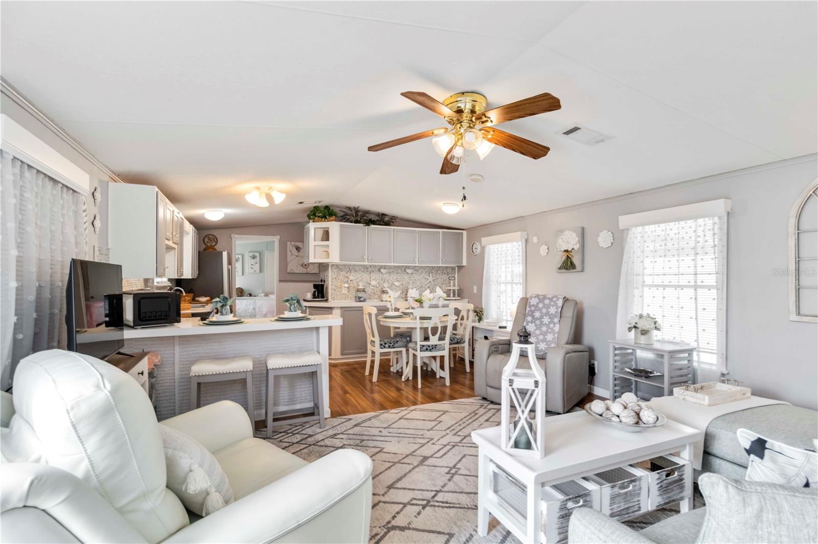 EAGLE POINT MHP - Residential