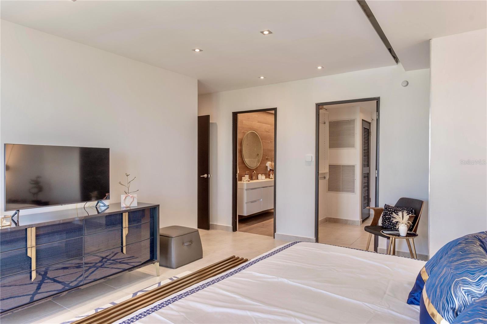 COND. ATLANTIS - Residential