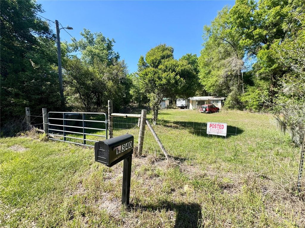 Photo of 11340 Bessie Dix Road, Seffner, FL 33584 (MLS # TB8486880)