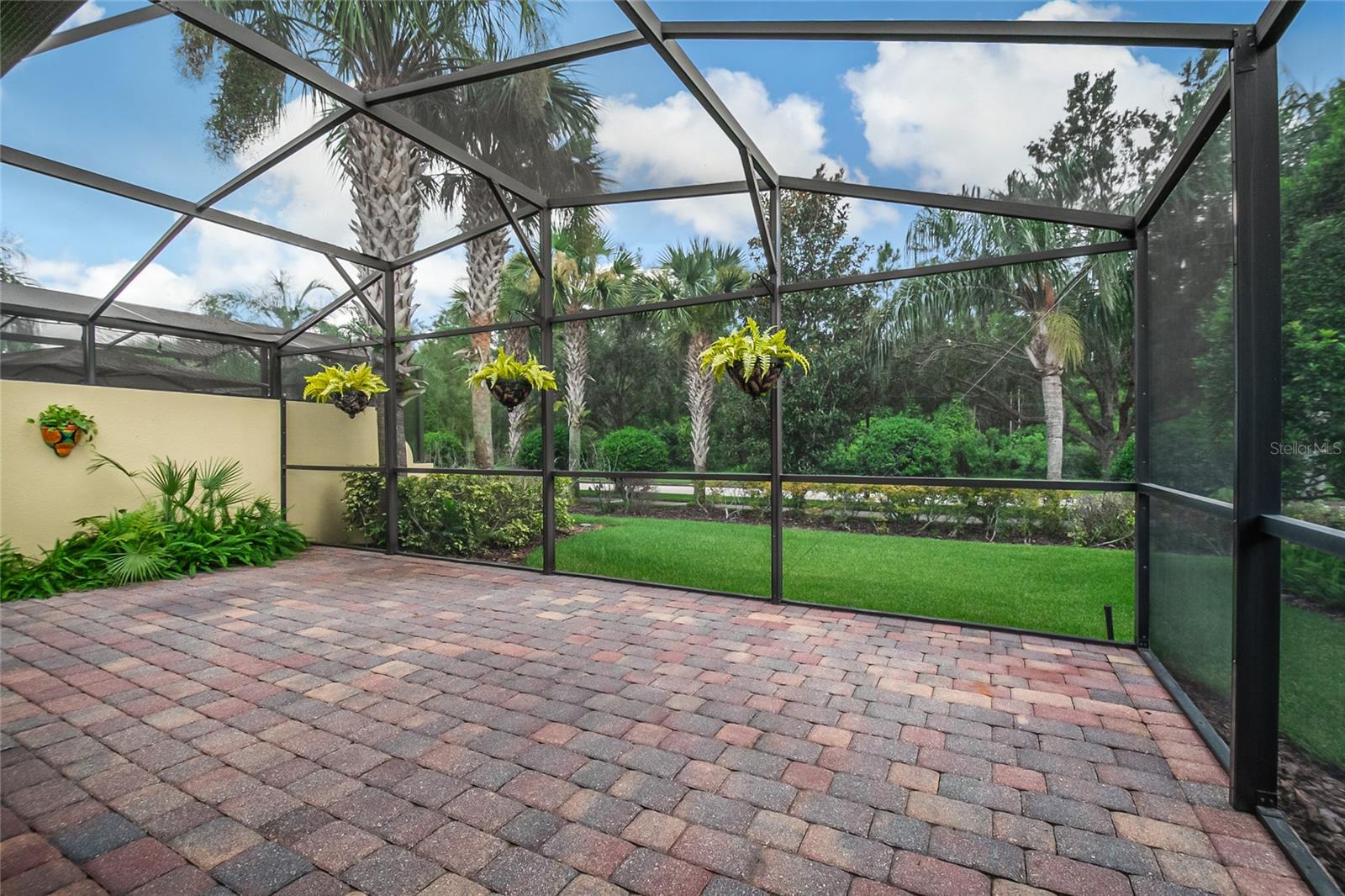 11951 FIORE DRIVE