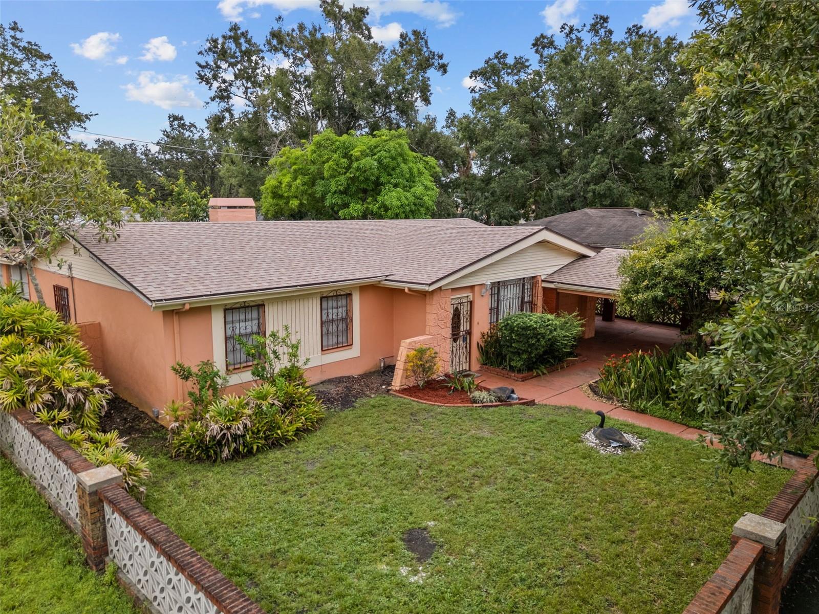 3220 LANCASTER LANE