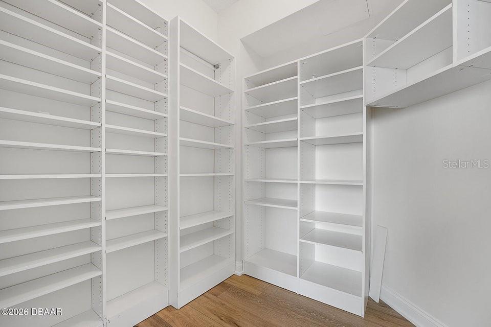 MARINA GRANDE ON HALIFAX - Residential