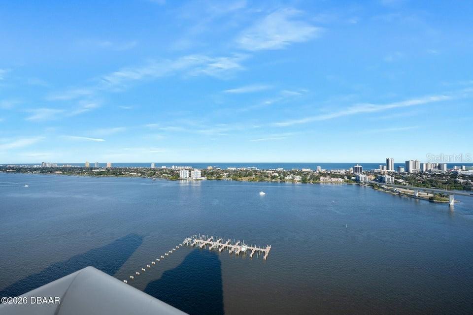 MARINA GRANDE ON HALIFAX - Residential