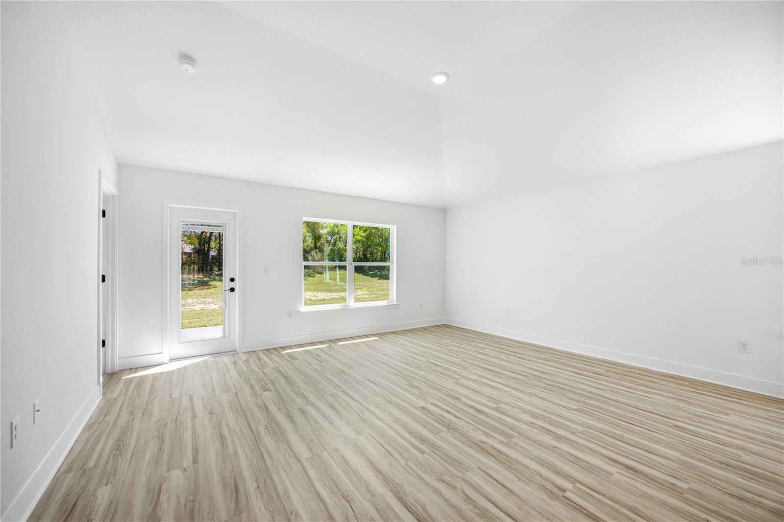 COUNTRY WAY SOUTH-PHASE 2 - Residential