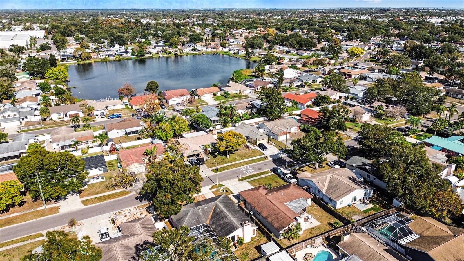 SOMERSET LAKES UNIT ONE - Residential