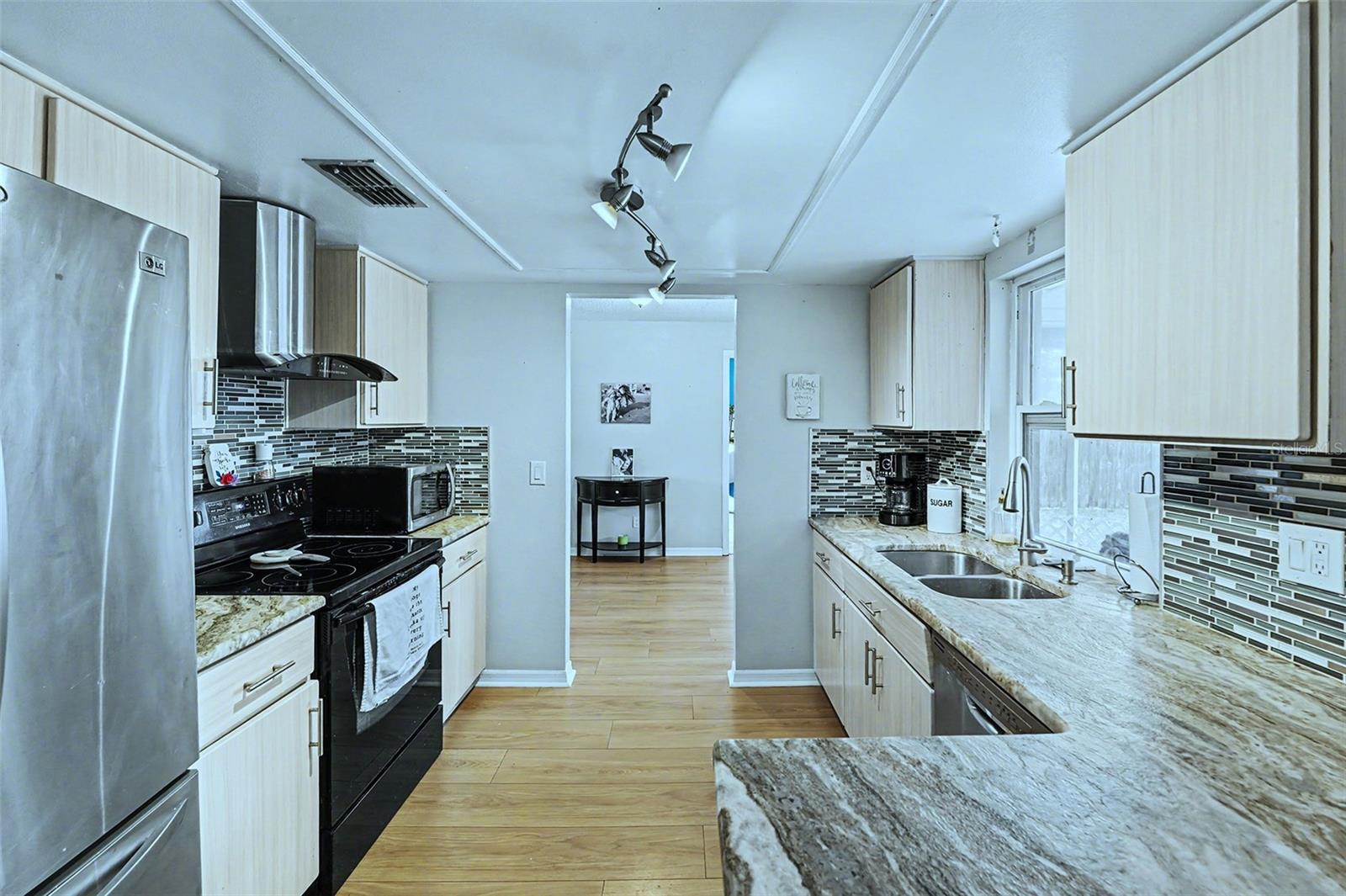 SOMERSET LAKES UNIT ONE - Residential