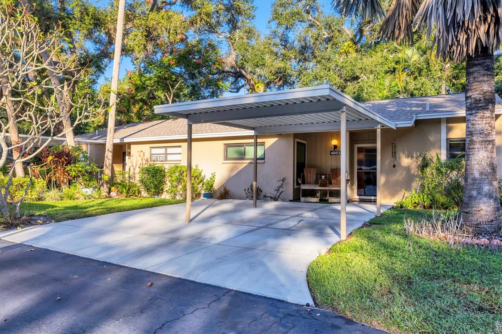 VILLAGE GARDENS PH 1 - Residential