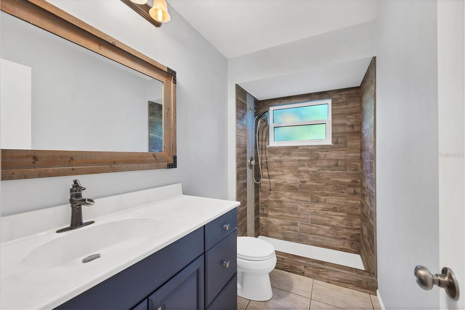 VILLAGE GARDENS PH 1 - Residential