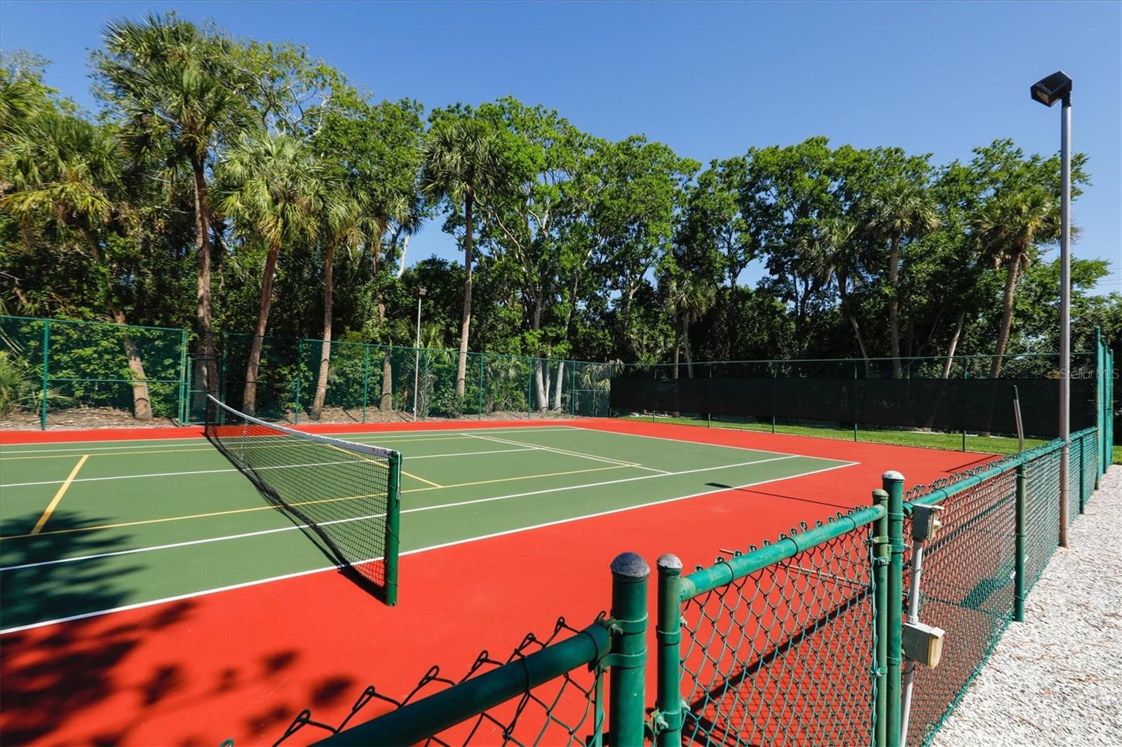 VILLAGE GARDENS PH 1 - Residential