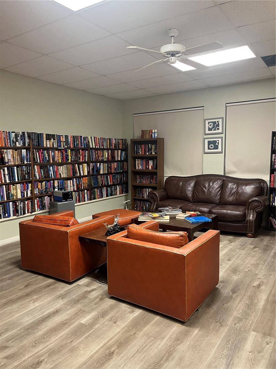 LONG BAYOU - Residential