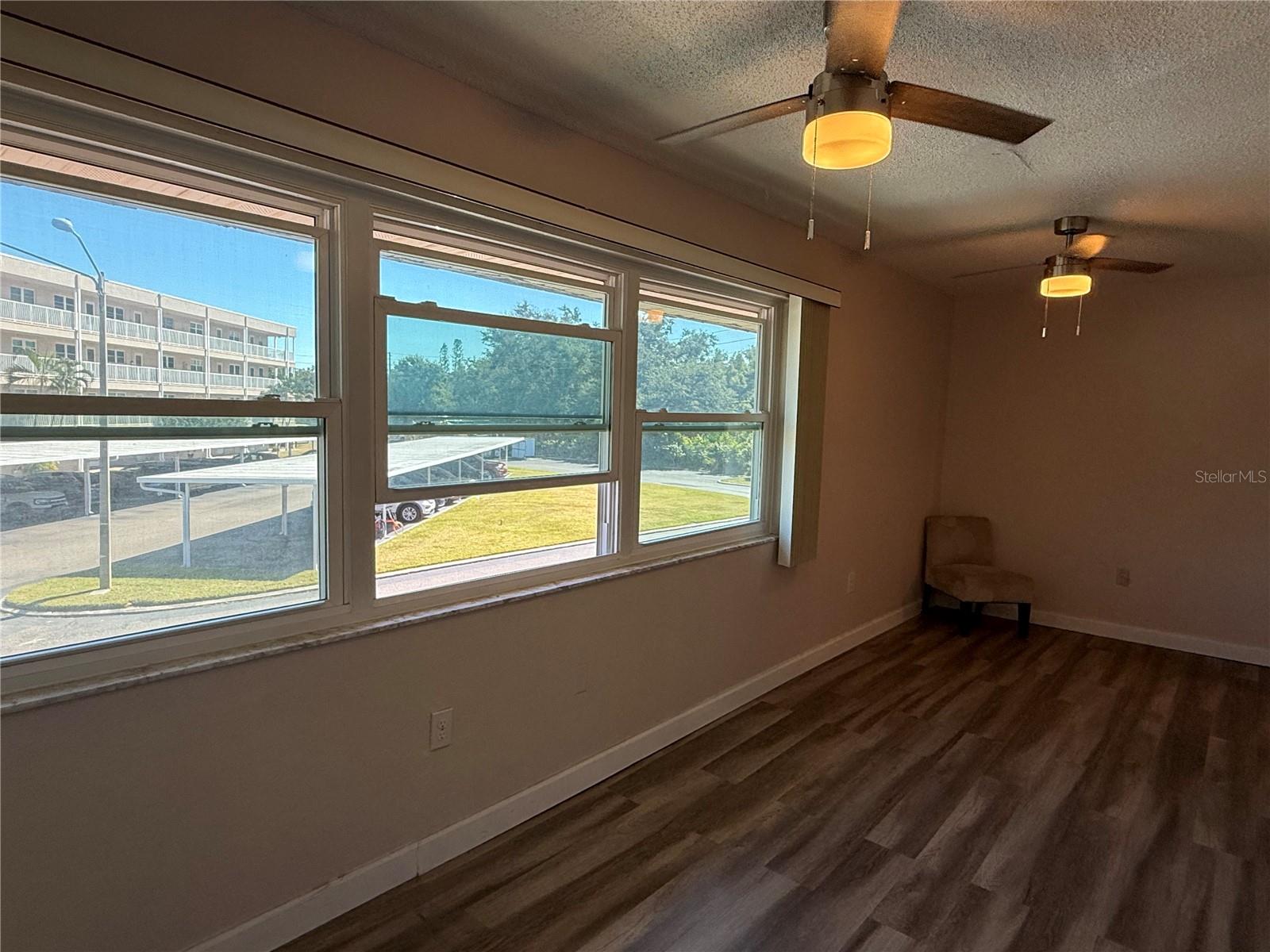 LONG BAYOU - Residential