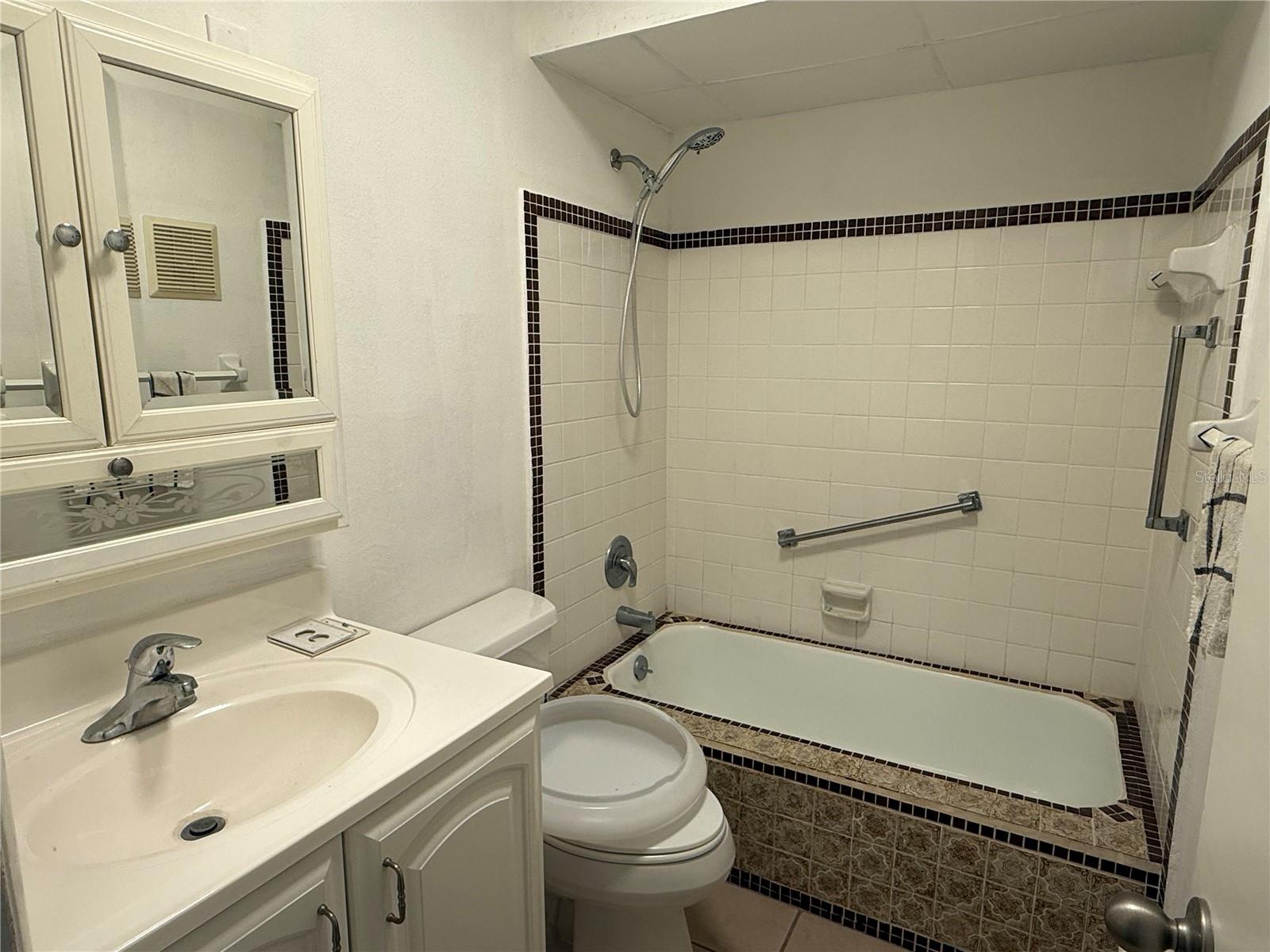 LONG BAYOU - Residential