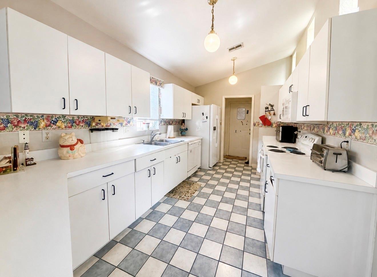 WALDEN LAKE UNIT 12 - Residential