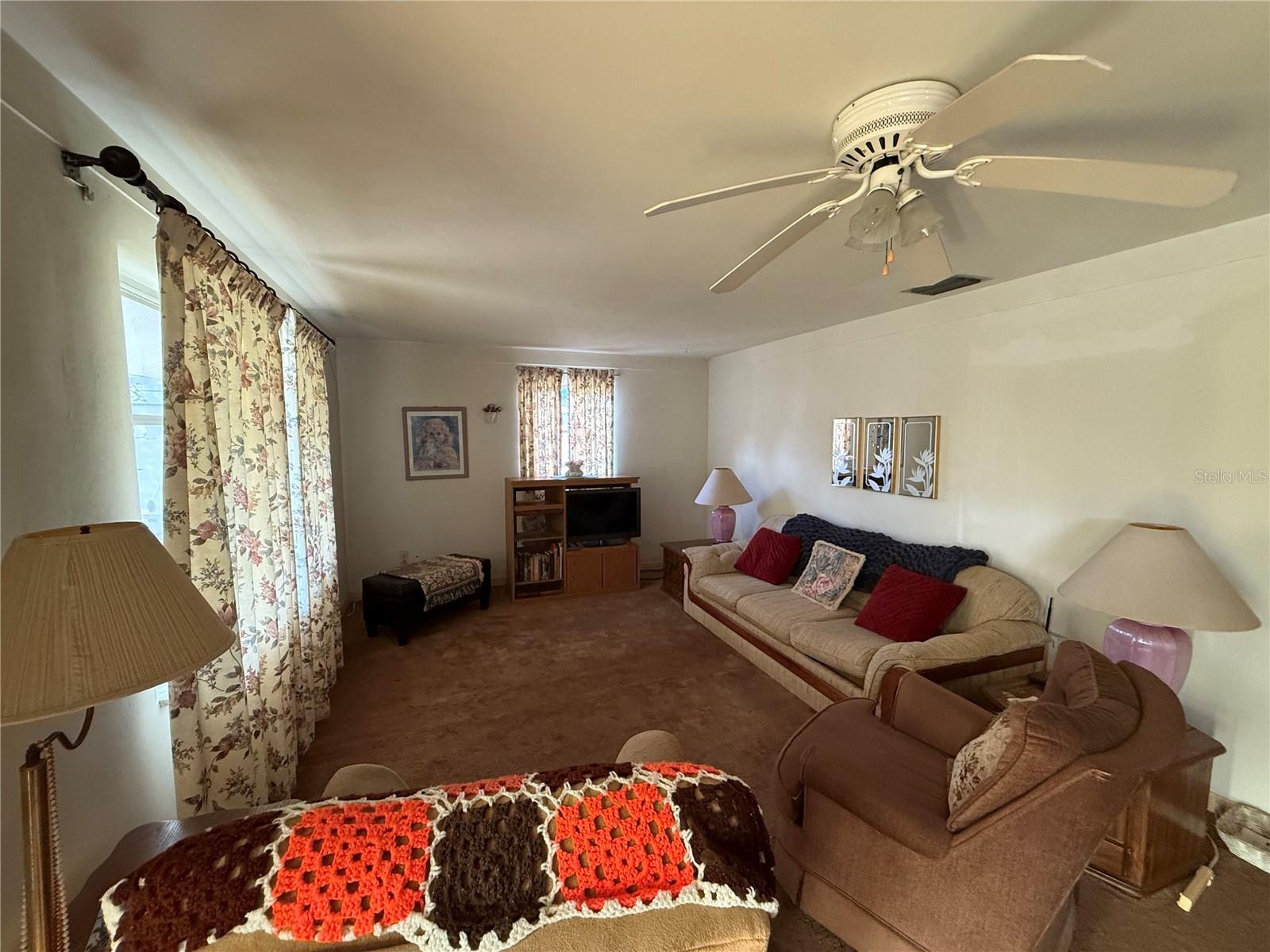 CITY ZEPHYRHILLS - Residential Lease